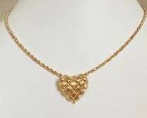 14K Gold Large Quilted Heart Pendant Necklace - 18" (11.1 Grams)