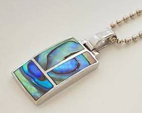 Sterling Silver with Abalone Pendant Necklace - 18" (7.7 Grams)