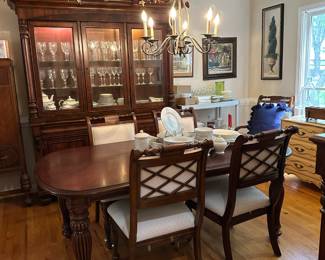 Shermag crotch mahogany dining room set