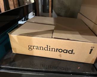 grandinroad wreath, new!
