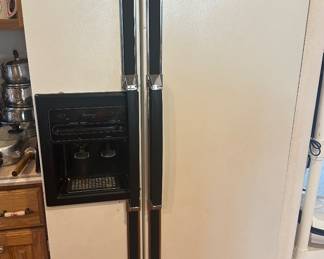 Kenmore Cold Spot Side by Side Refrigerator (Pick up for this will be on Sunday after the sale)