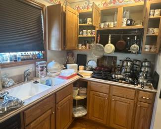 Cookware; Tupperware; Coffee Mugs