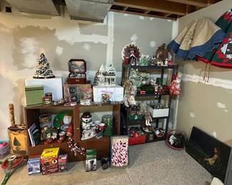 Christmas Decor; Thomas Kincade Lighted Tree, House, Music Box