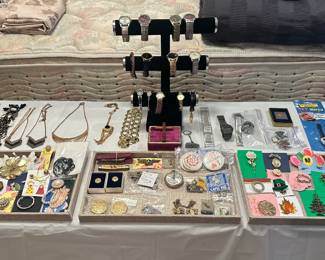 Jewelry; Watches; Brooches; Pins; Pocket Watches; Alf Watch