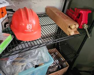 Husqvarna Hard Hat, Vise