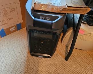 EcoFlow Battery Backup/UPD with Cover