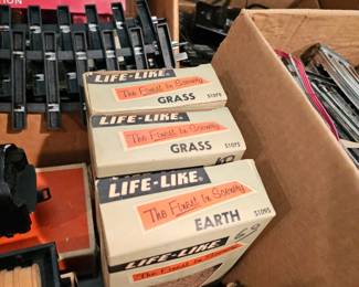 Life-Like Grass, Life-Like Earth, Model Railroad Scenery