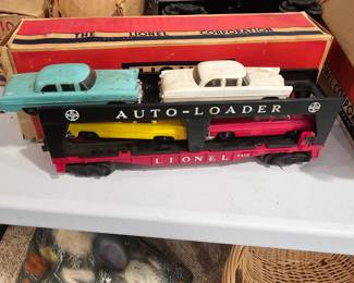 Lionel Auto-Loader train