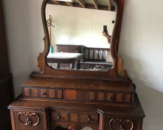 Antique Mahogany Dresser with Mirror