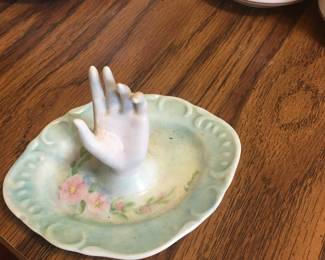 Vintage jewelry holder