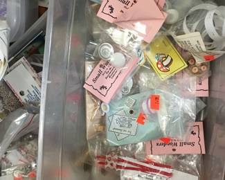 Doll house miniatures 