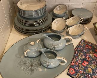 Franciscan "Silver Pine" China Set