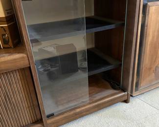 O'Sullivan Audio/Video Center – Model DC928
