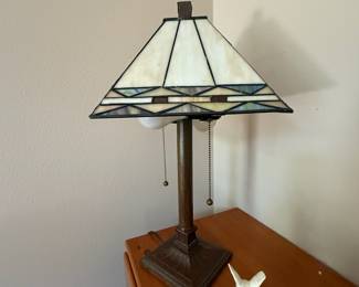 Mission Tiffany Style Stained Glass Table Lamp