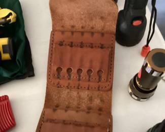Leather ammunition holder