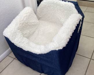 Car seat dog bed