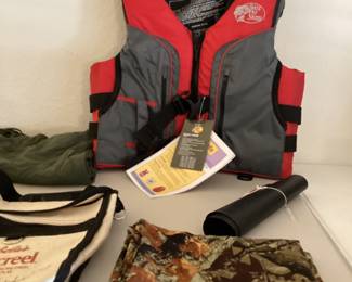 New, never used with tags deluxe fishing life vest