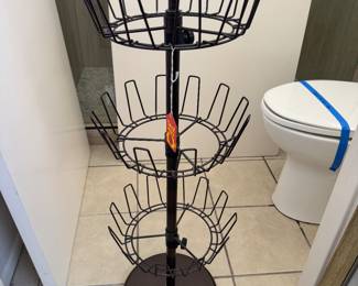 Metal shoe rack