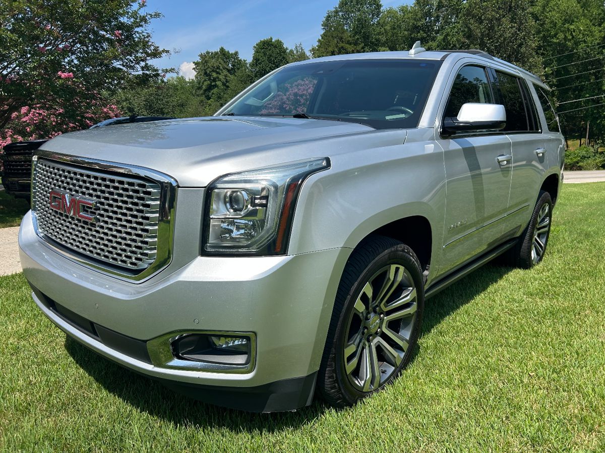 2017 Yukon Denali 157K miles, 4 wheel drive excellent condition, loaded $23,000.00
