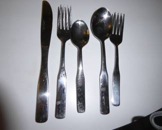 Reed & Barton "East End Satin" (117 pieces)