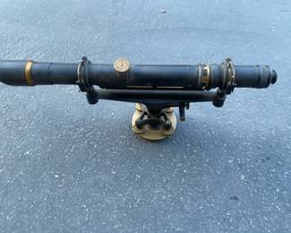 Y LEVEL Telescope