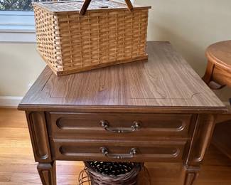 End table with Formica top
