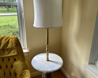 Table lamp