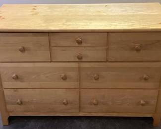 STANLEY DRESSER & MIRROR NO SHIPPING PICKUP ONLY