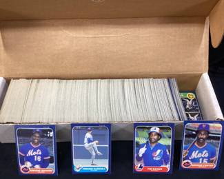 1986 FLEER COMPLETE BASEBALL SET, DWIGHT GOODEN, FERNANDO VALENZUELA, GEORGE FOSTER, TIM RAINES, DARRYL STRAWBERRY, DON MATTINGLY, LOADED WITH HALL OF FAMERS