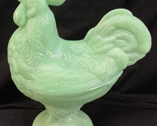 JADEITE ROOSTER ON A NEST CANDY BOX, 8.5in H