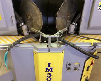 INMES IP300PL DOUBLE MITER SAW 80 mm (3-1/8") height by 142 mm (5-5/8") width PRECISION 45 DEGREE CUTS, COMES WITH DUST COLLECTOR REQUIRES SINGLE PHASE 220v OUTLET. GREAT FOR CABINET SHOP OR FRAMING SHOP. NO SHIPPING PICKUP ONLY