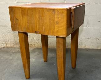 004 JOHN BOOS Pro Chef Island Butcher Block
