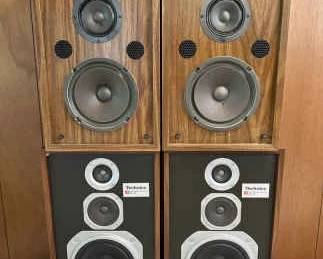 TECHNICS FISHER Vintage Floor Speakers