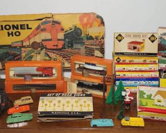 HO Lionel Plasticville