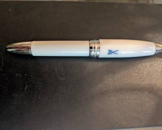 Meissen Monte Blanc Porcelain Fountain Pen in White