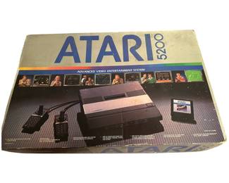 ATARI 5200 Game System 