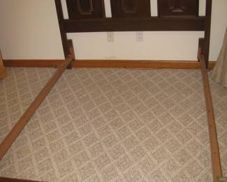Full bed frame