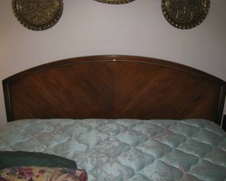 King bed