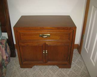 Night stand