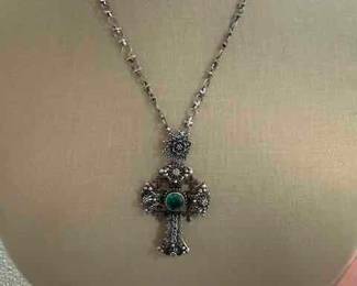Exquisite Sterling Cross