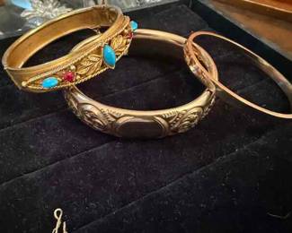 Antique Banales