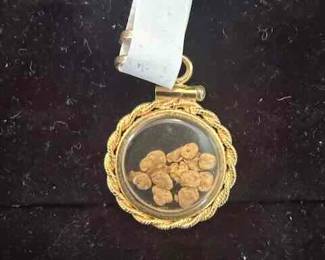 14K gold pendant