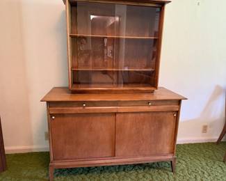 Heywood Wakefield Cadence china cabinet
