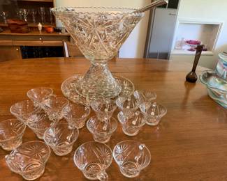 Mid Century Punch Set by Anchor Hocking in the Early American Prescut pattern