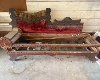 Project antique chaise lounge