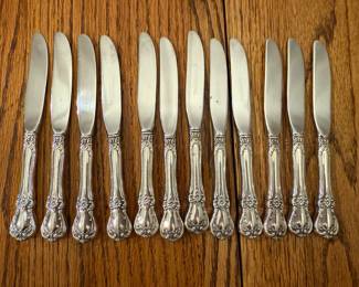 Set 12 individual butter spreaders in Old Master by Towle Sterling