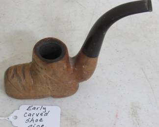 Early Carved Shoe Pipe