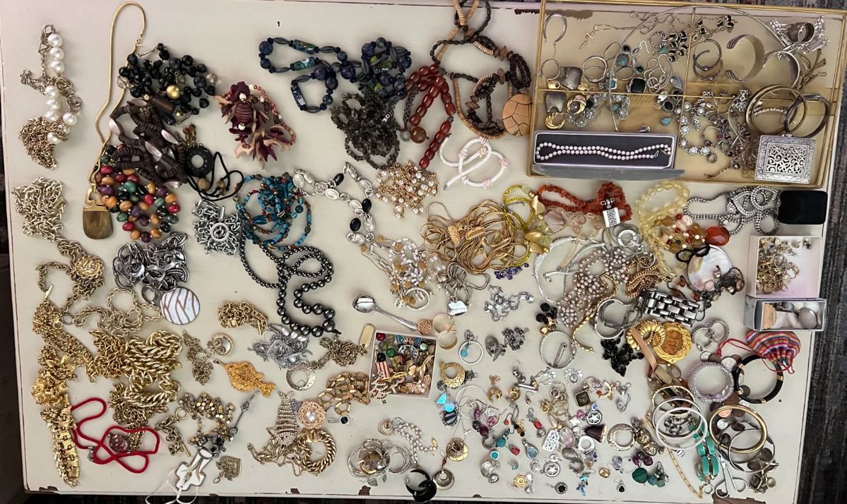 Living Estate Sale in Abilene, TX starts on 6/28/2025