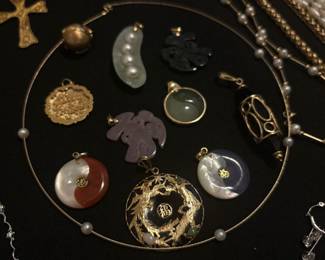 Stylish pendants