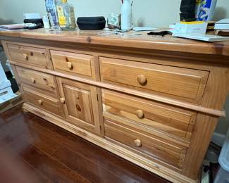 Wood dresser